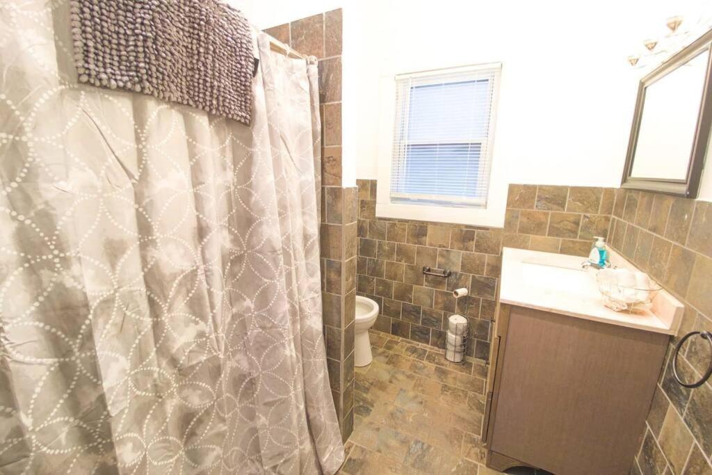 Quaint 3br 1 Bath Near * Niagara Falls